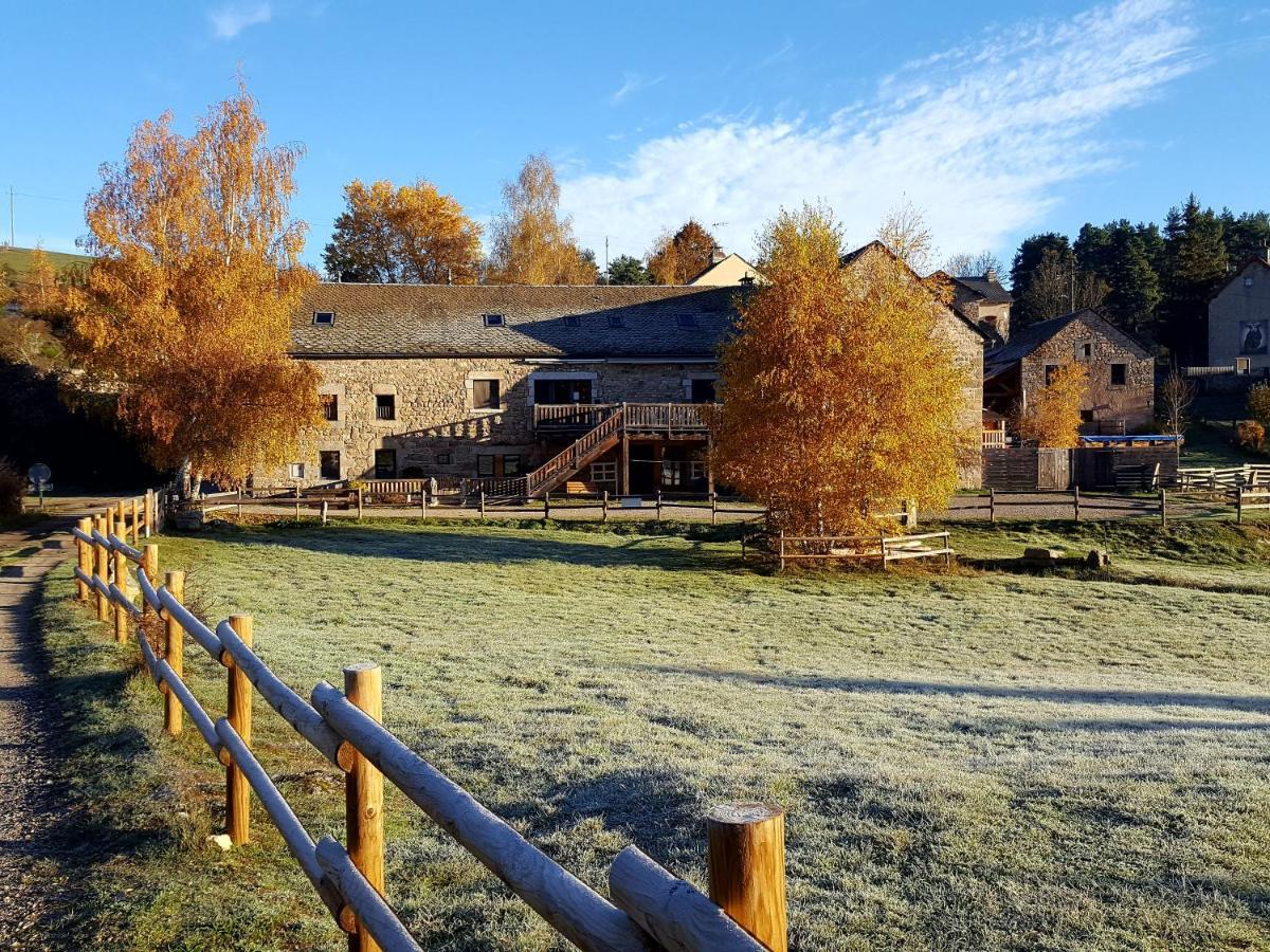 Logis Hotels Les Granges De Bigose Rimeize Exterior photo